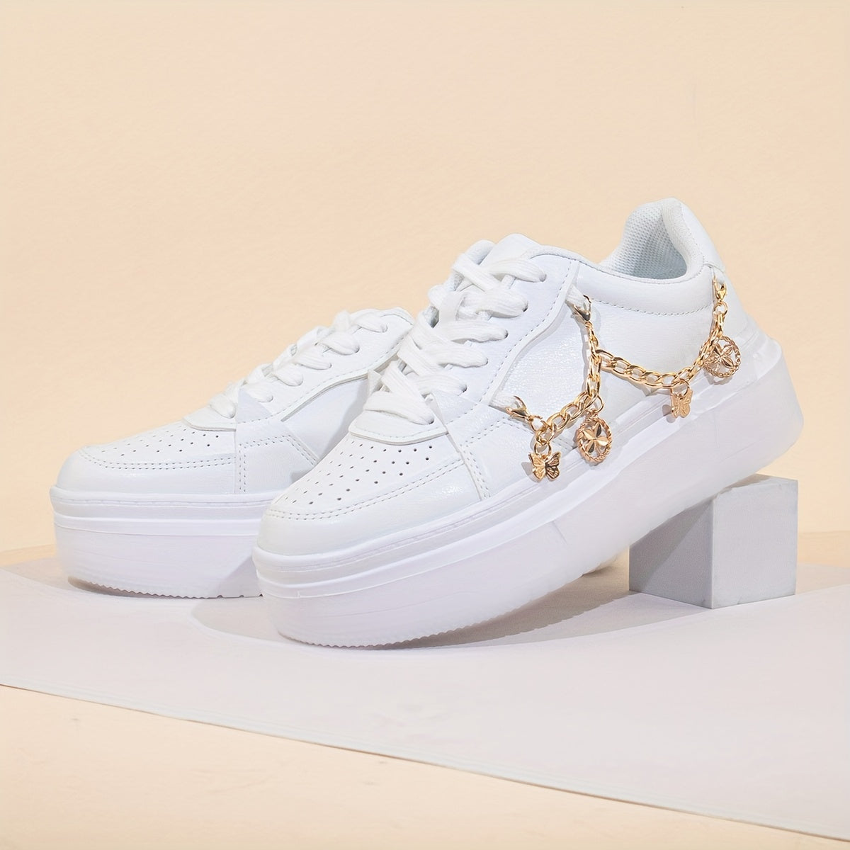 Women's Solid Color Casual Sneakers, Lace Up Comfy Platform Chain Decor Shoes, Versatile Low-top White Shoes