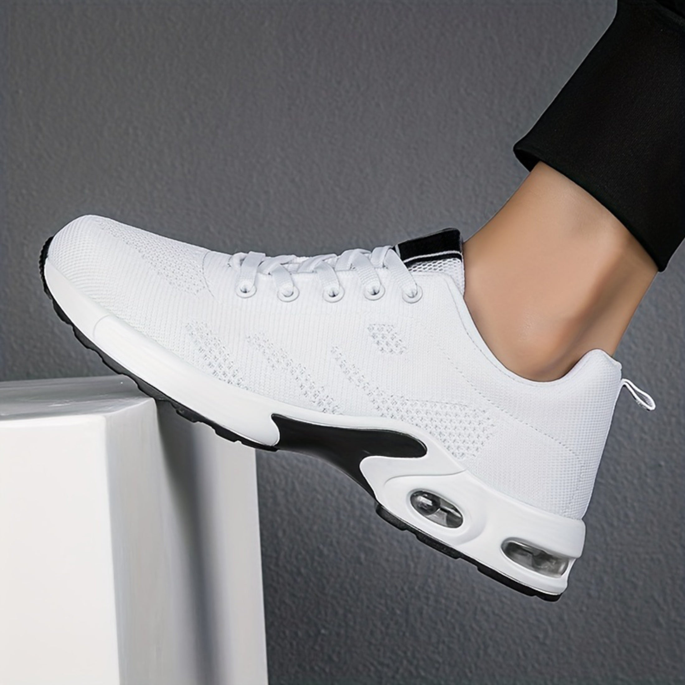 Women's Casual White Shoes Breathable Sneakers Comfortable And Fashionable