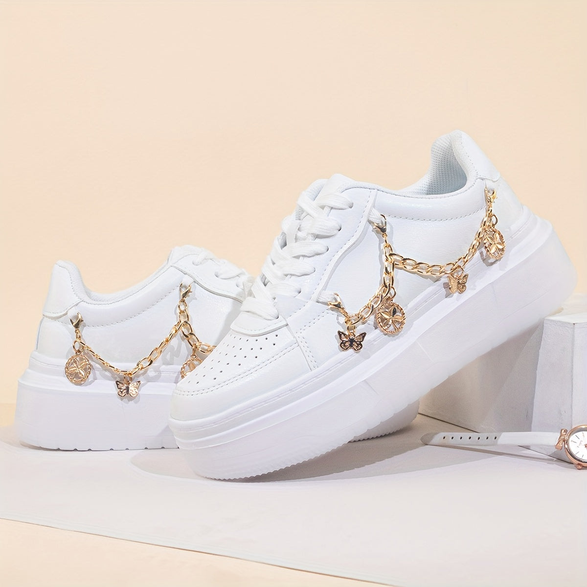 Women's Solid Color Casual Sneakers, Lace Up Comfy Platform Chain Decor Shoes, Versatile Low-top White Shoes